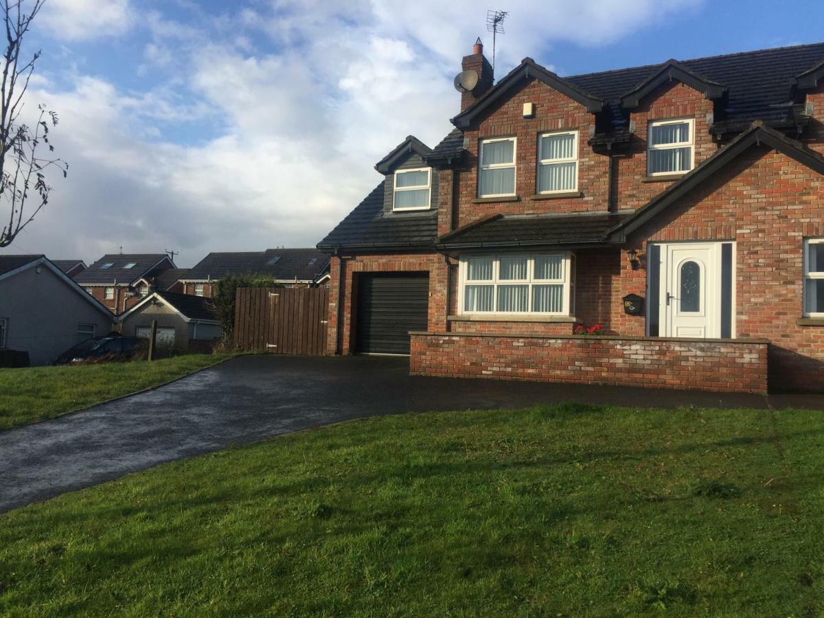 Glendona Lodge Glenavy Esterno foto